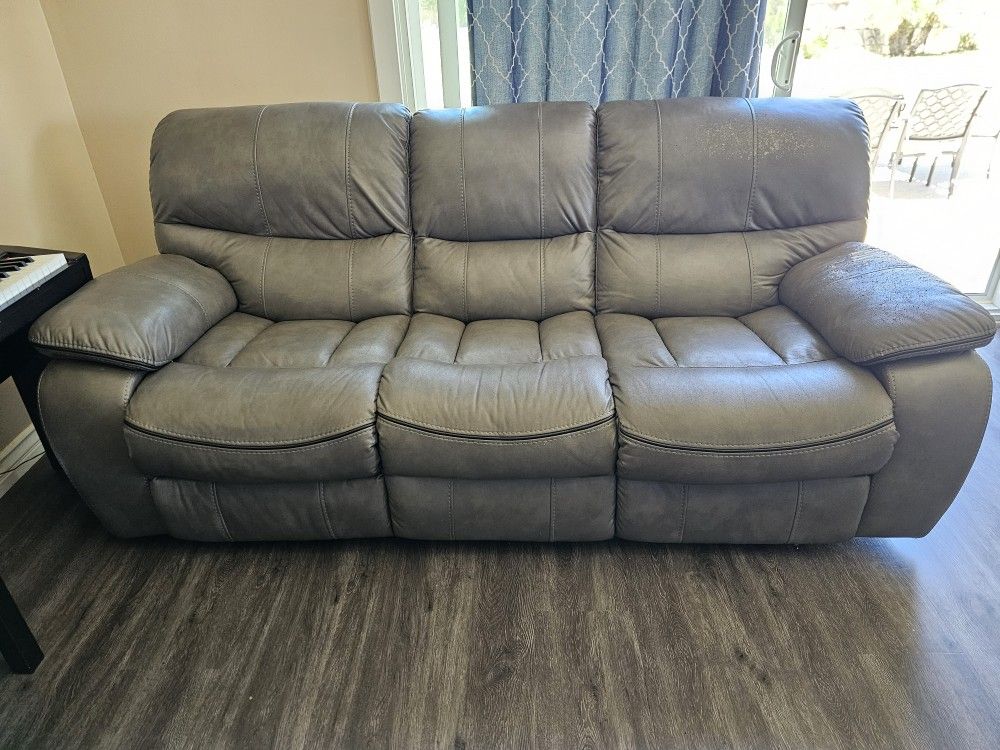 Free Sofas