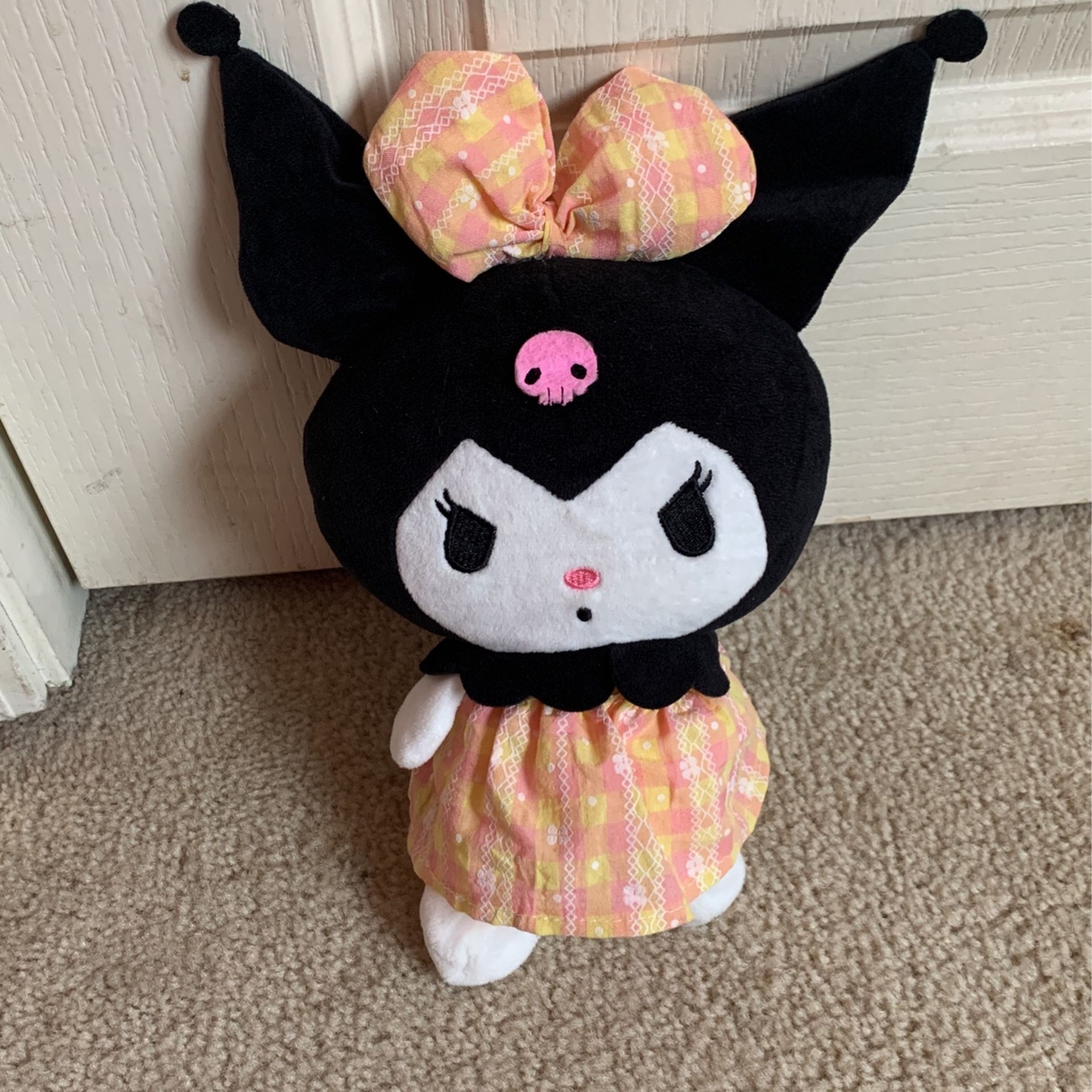 Kuromi plushie 