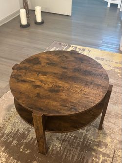 Round coffee table