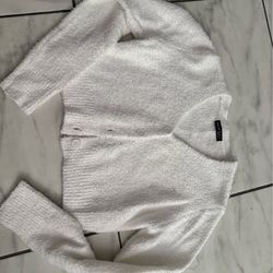 Crop sweater