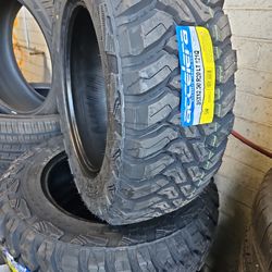 New Set Of Tires Mud Terrain 35 1250 20 Lt Accelera