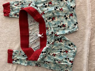Little sleepies mickey winter wonderland medium women’s pant