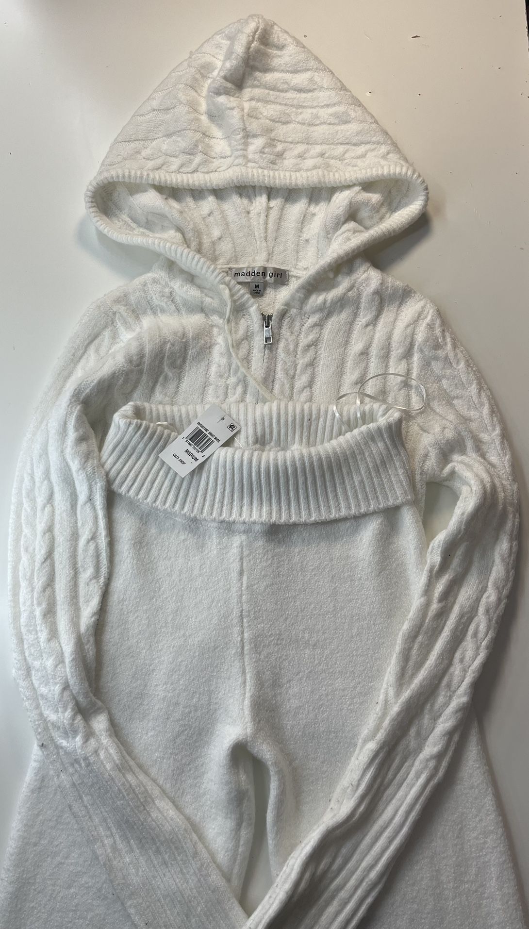  Madden Girl cable knit hoodie and pants set