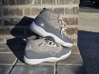 Air Jordan's 11 Cool Grey Size 9.5