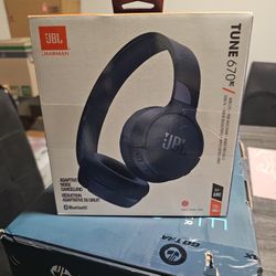 JBL TUNE 670NC Bluetooth Headphones 