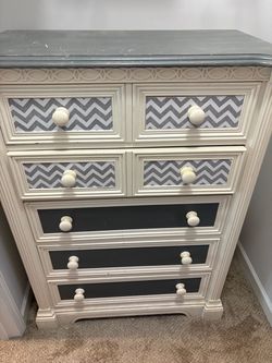 Solid wood dresser