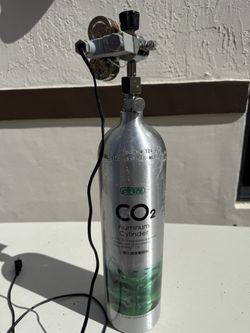 Co2 Tank For An Aquarium