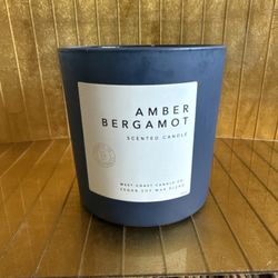 Leoben Co New Amber Bergamont Scented Candle Vegan 24 Ounces