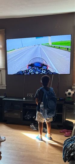 Samsung 65” Q 60
