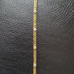 PANDORA DIAMOND HEART CUBAN LINK BRACELET 