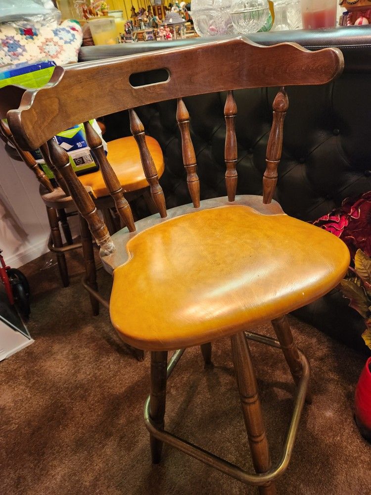 Leather Seat Wood Bar Stools