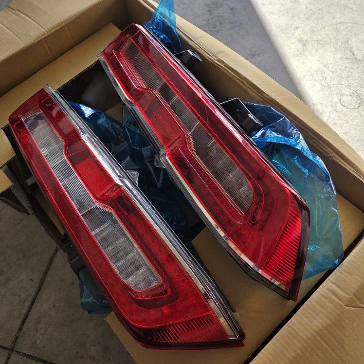 2014 Chevy Camaro RS Taillights 