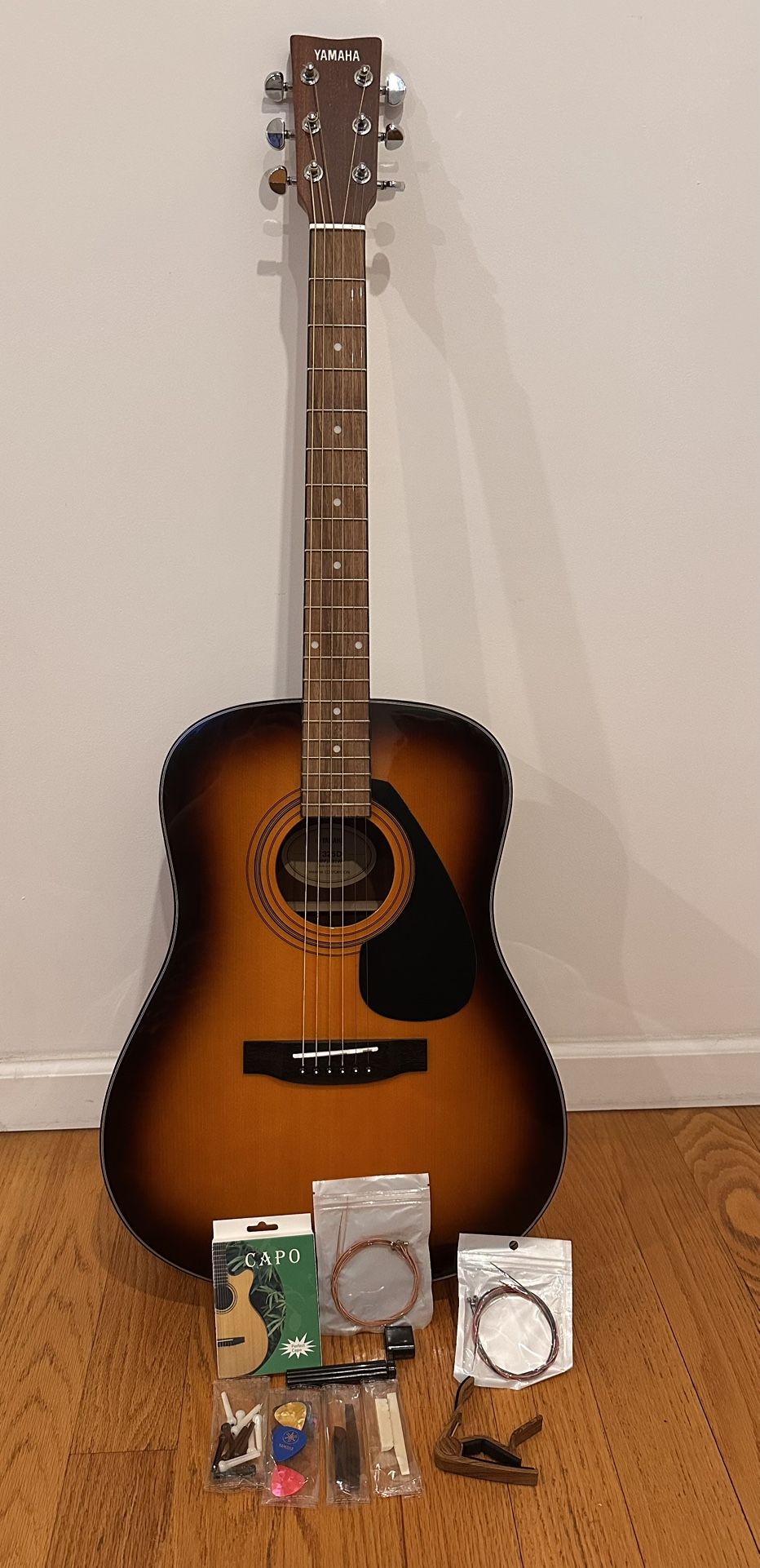 Yamaha Gigmaker Standard Acoustic Guitar Bundle – Excellent Condition 🎸