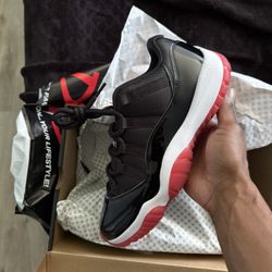 Jordan 11 Size 9