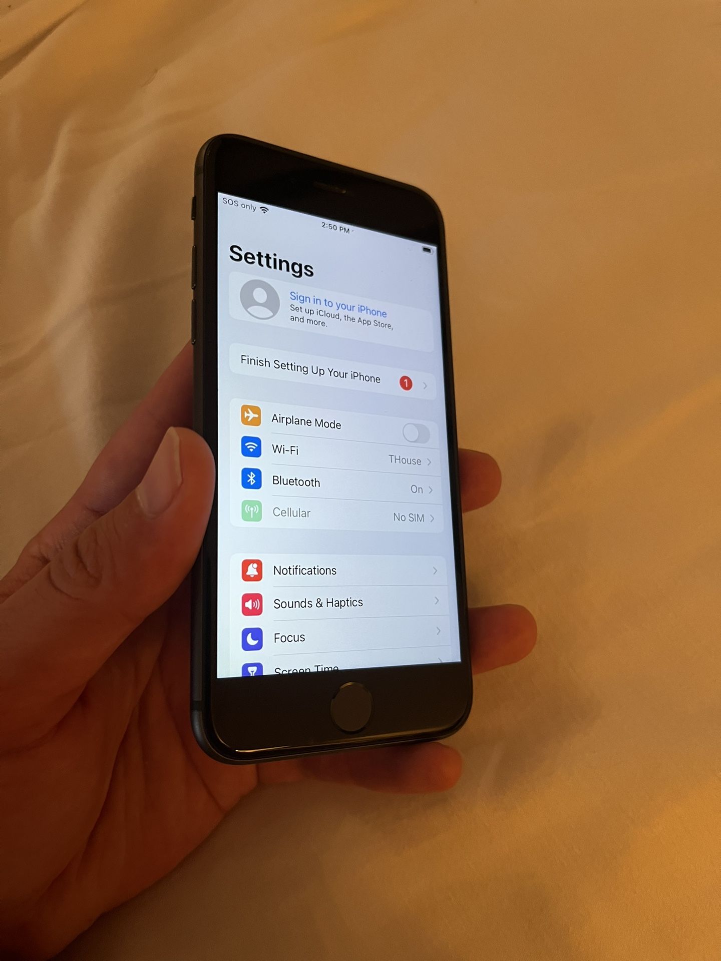 Apple iPhone 8 64GB Unlocked 92% Battery Life 