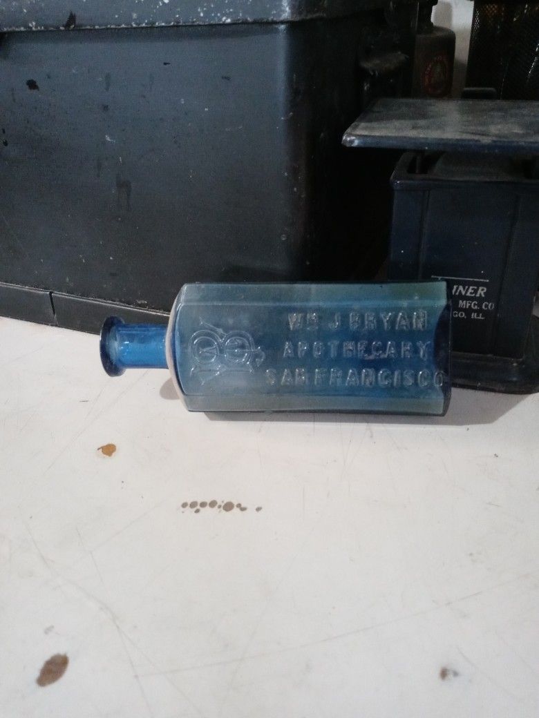 Vintage Bottle Wn J.bryan Apothegary San Francisco Embose Lettering Exel Cond Dug Up About A Week Ago In San Francisco