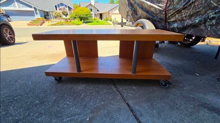TV Stand / Coffee Table with Wheels