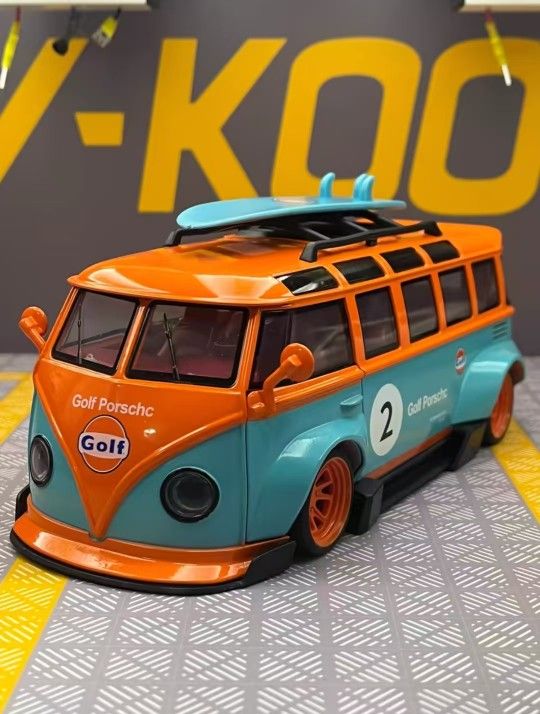 1:24 Volkswagen T1 Bus Alloy Model Gulf Oil Painting 5 Doors Openable Sound & Light Return Collector Grade