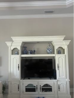 White wood wall unit