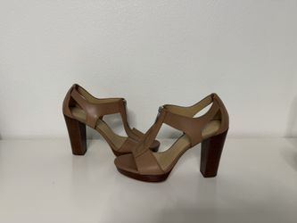 MICHAEL KORS HIGH HEELS shoes size 10
