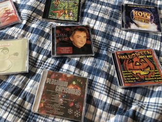 Holiday music cds