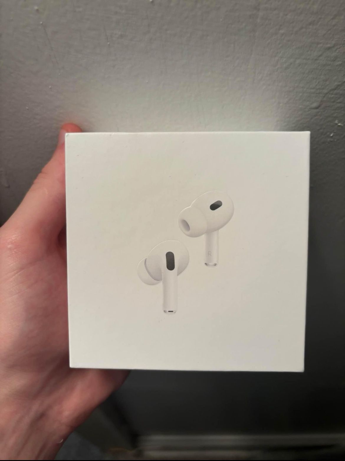 Apple AirPods Pro 2nd Generation with MagSafe Wireless Charging Case (USB‑C)
