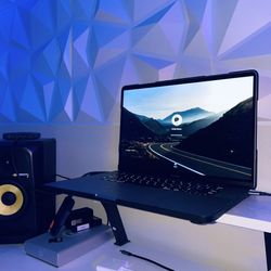 MacBook Pro (16-inch, 2019)