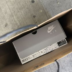 Jordan wolf Grey 5 Size 9.5