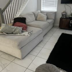 Used Sectional Sofa with Ottoman – Cream/Off-White