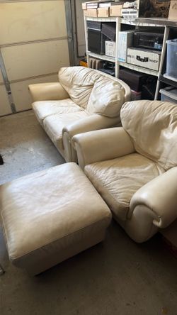 White leather couch set