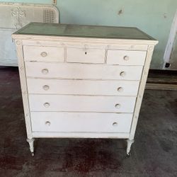 Complete Antique Full Sized Bedroom Set  