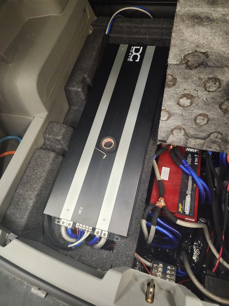 DC Subwoofer AMPLIFIER 7.5K WATTS POWER