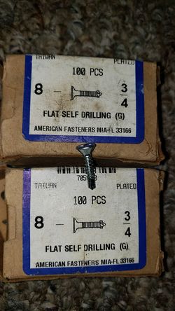 Flat head self tapping screws