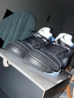 Jordan 5 unc black