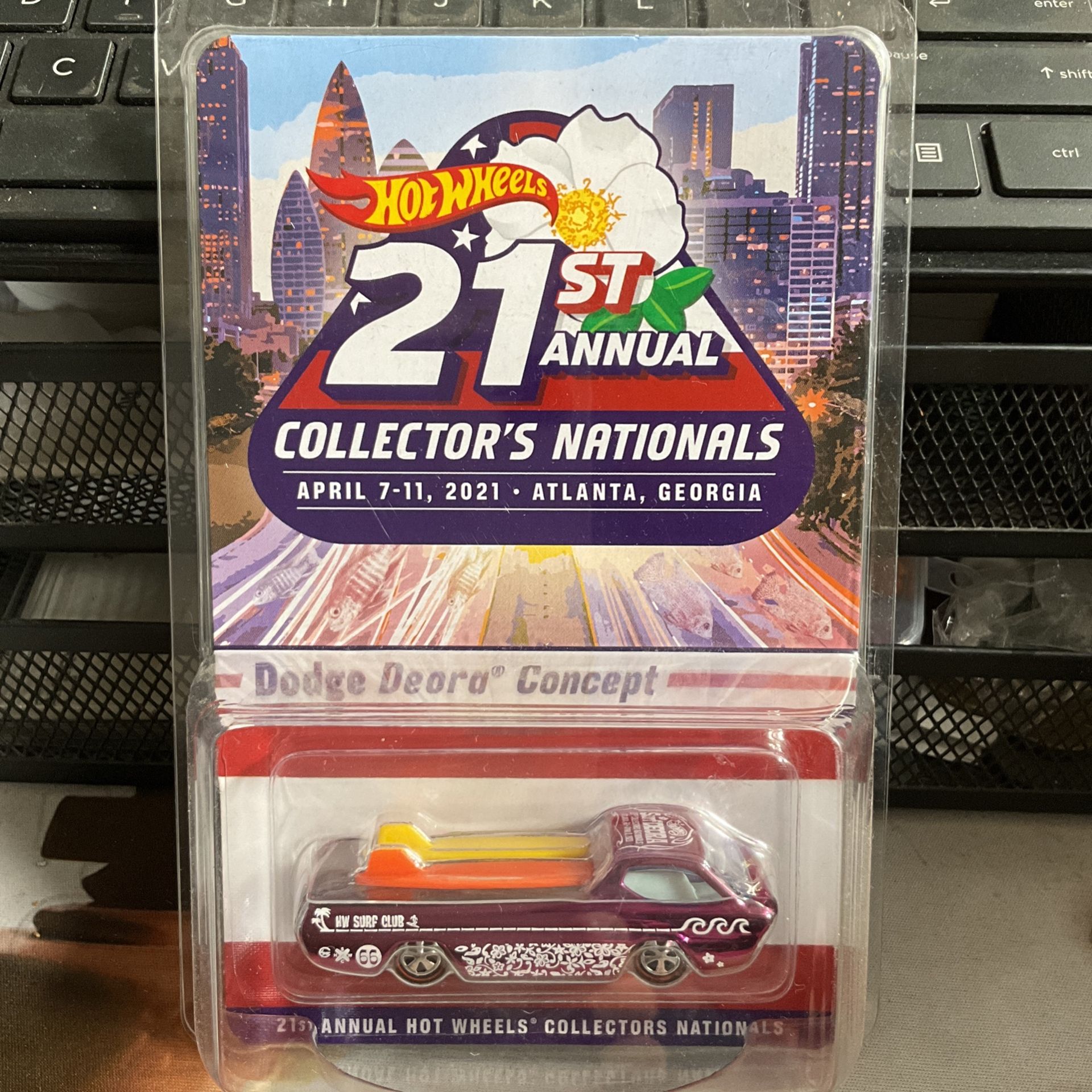 2021 Hot Wheels 21st Nationals DODGE DEORA CONCEPT Dinner Car 02775/04000