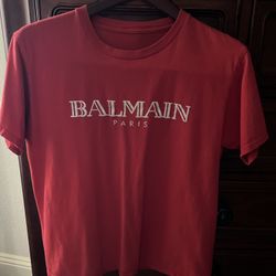 T-shirt Size Small 