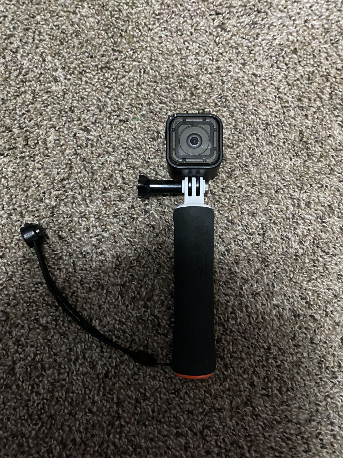 GoPro Hero Session With Handle “TRADES ONLY” Will Trade For iPhone 7 Or Up 