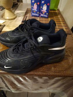 Air max for women size 8.5 used 3 times