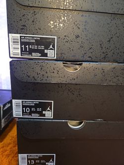 JORDAN 4 BLACK CATS( DS)