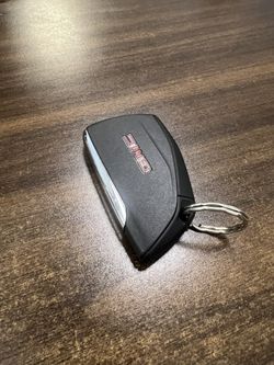 GMC key