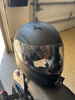Motorcycle helmet
