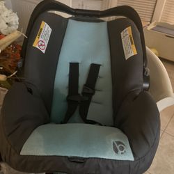 Blue BabyTrend Infant Car Seat