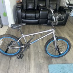 Mongoose BMX 