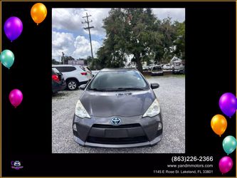 2013 Toyota Prius c