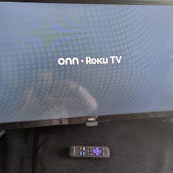32 In ONN Roku Smart TV. 