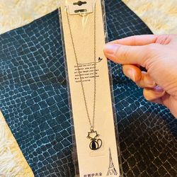 New! Stainless steel cat necklace