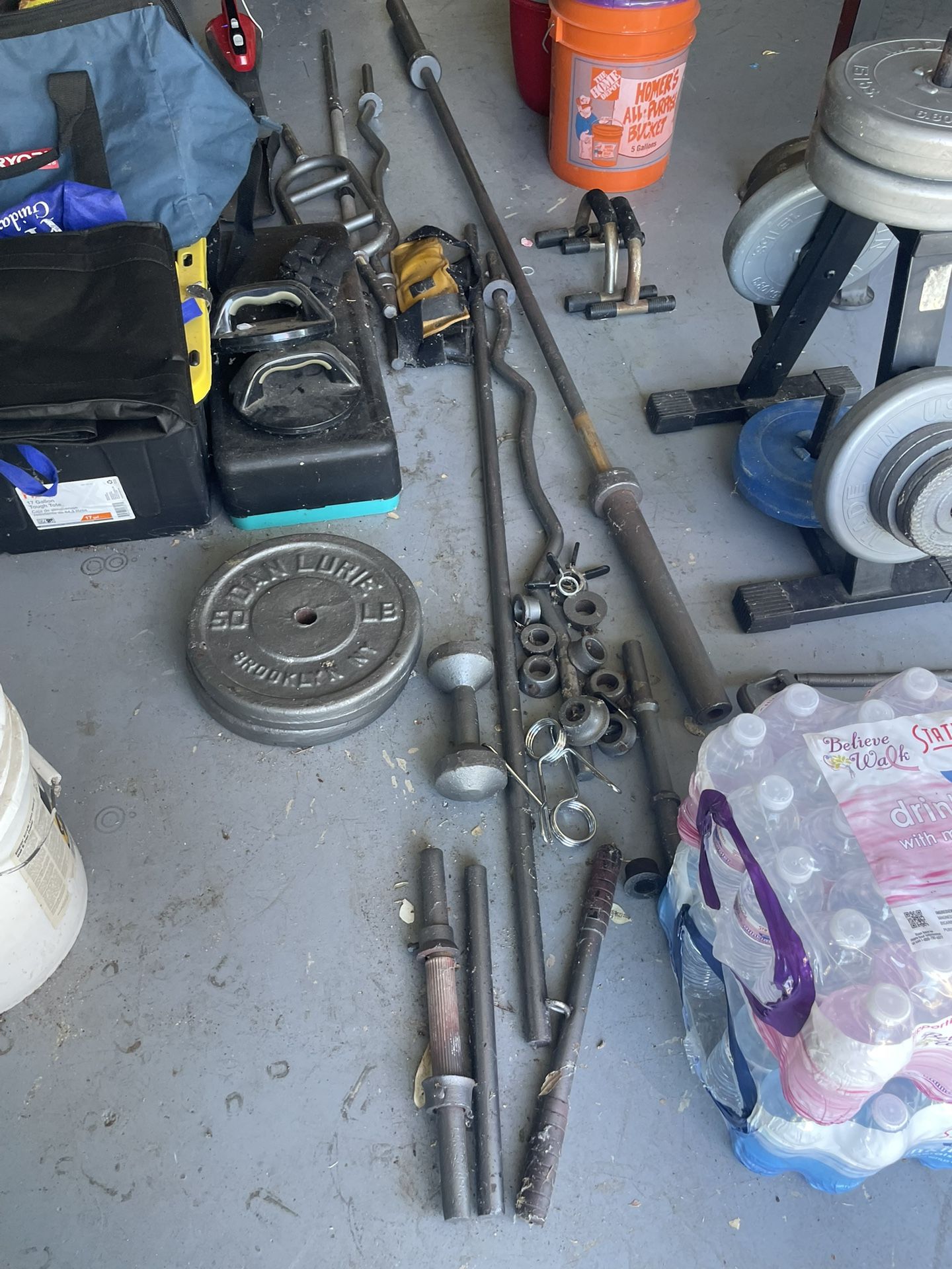 Exercise Equipment & Weights