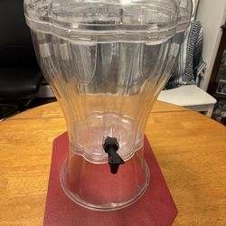 3 Gallon Beverage Dispenser 