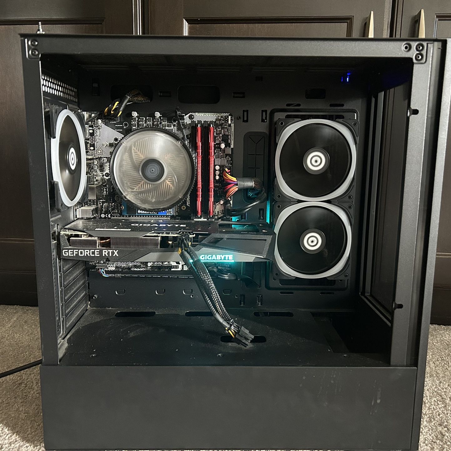 CyberpowerPC  Gaming Computer, Intel Corei7-10700K 