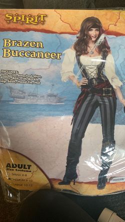 Women’s 8-10 brazen buccaneer constume